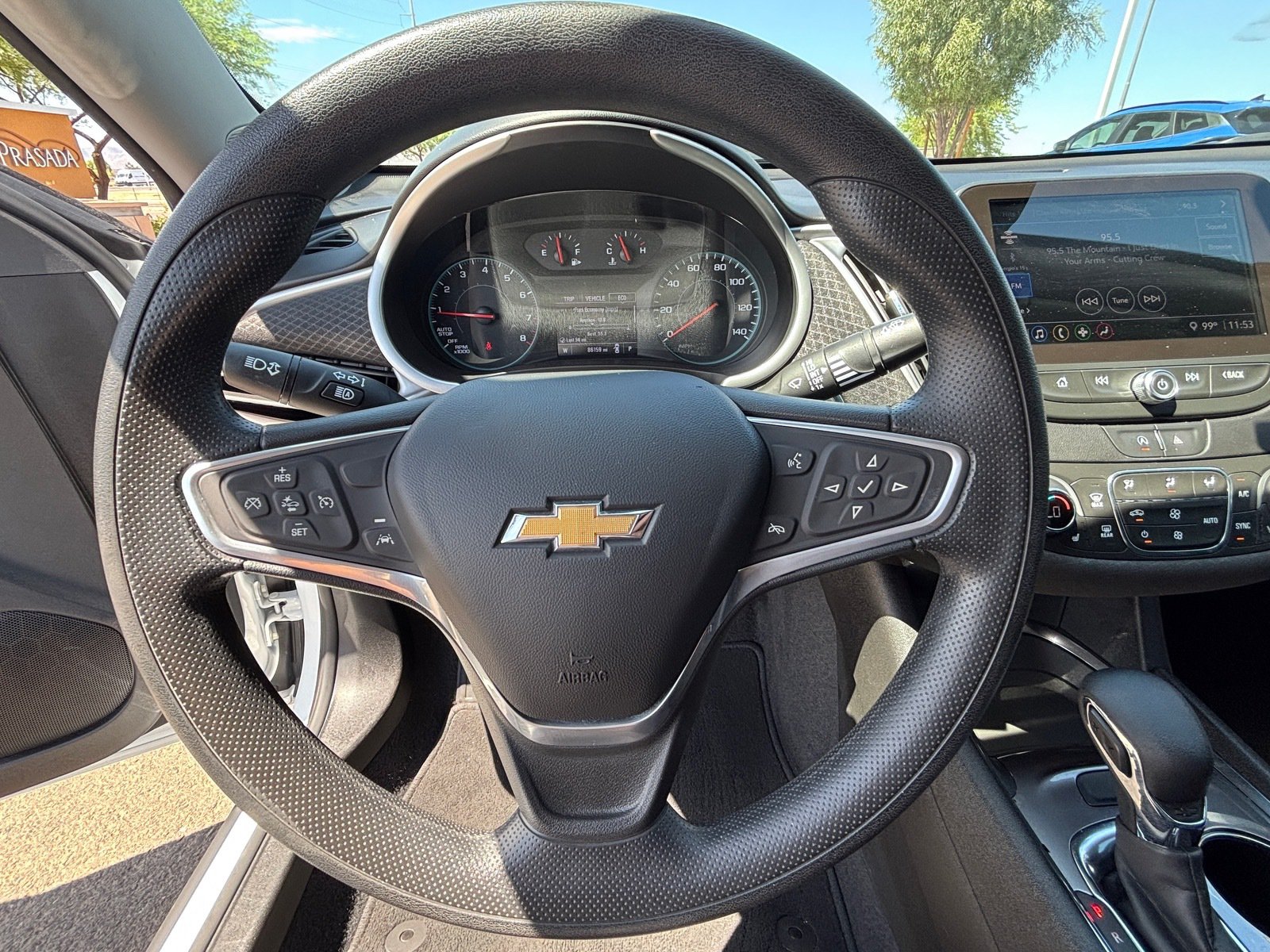 Used 2023 Chevrolet Malibu LT FWD image 12