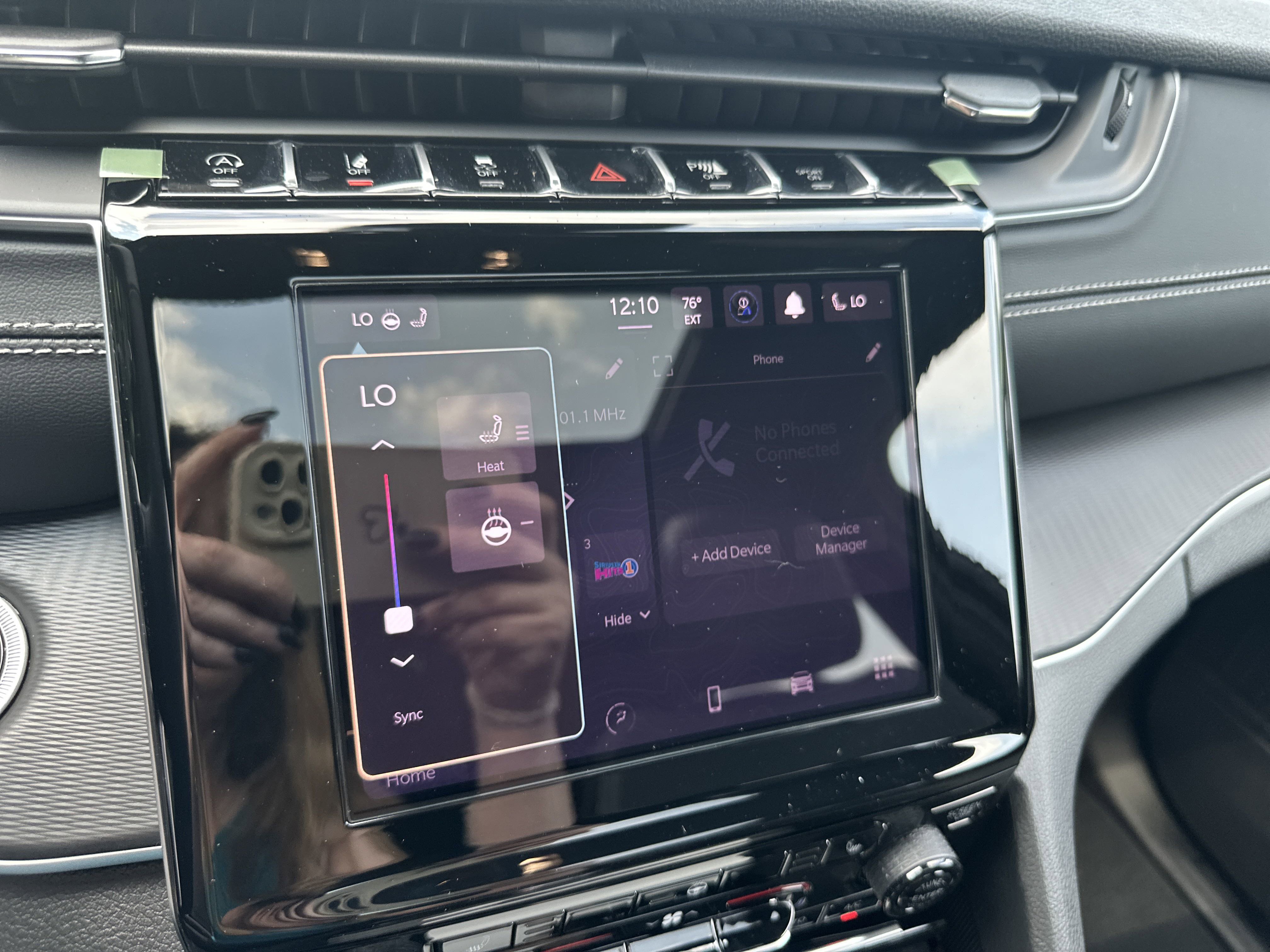 New 2025 Jeep Grand Cherokee L Altitude image 28