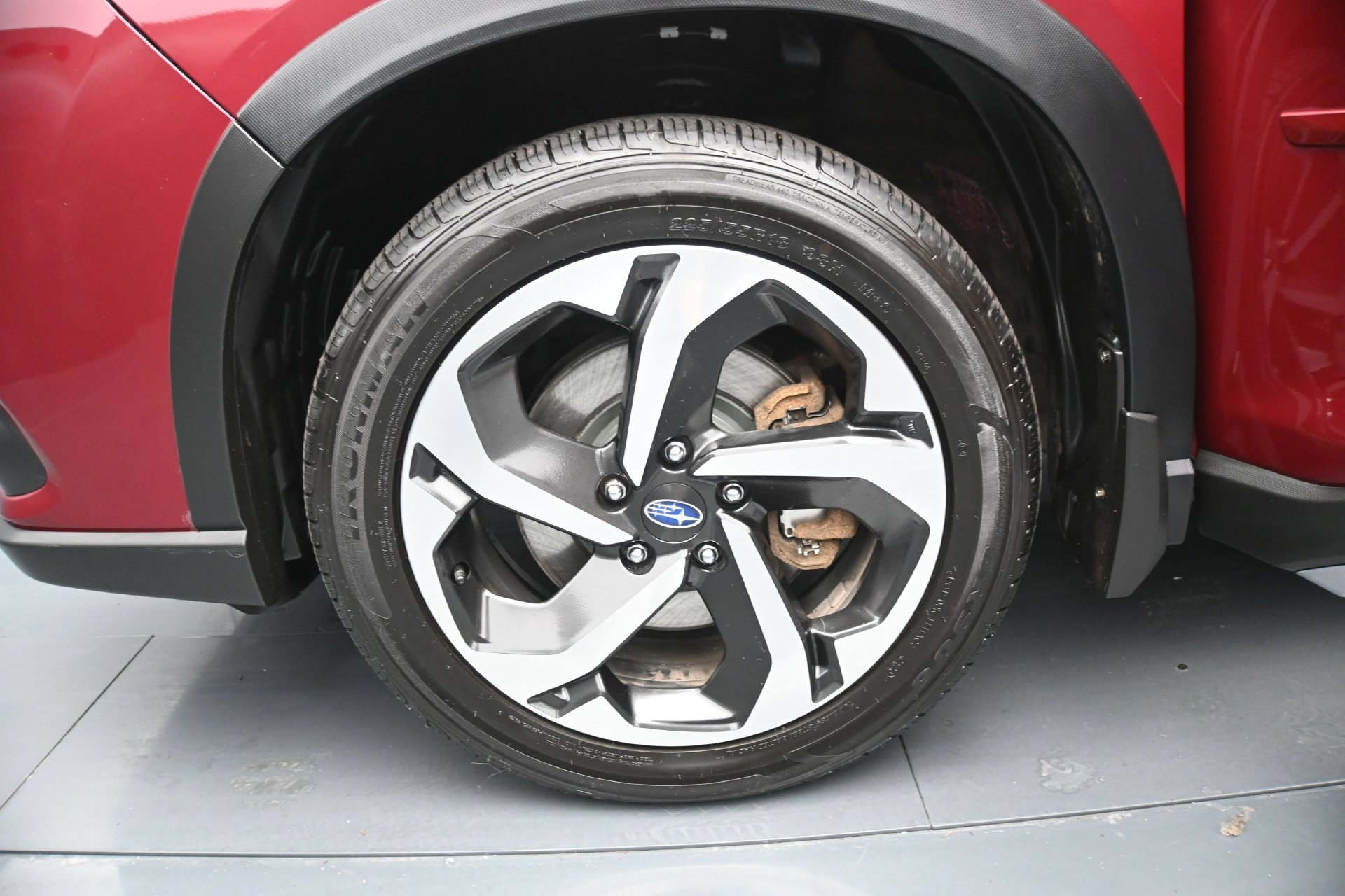 Used 2023 Subaru Forester Touring AWD/4WD image 29