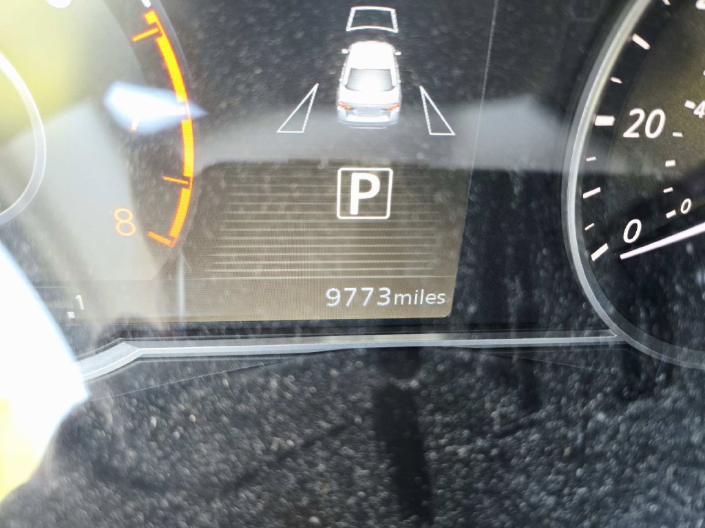 Used 2025 Nissan Versa SV w/ Trunk Package FWD image 22