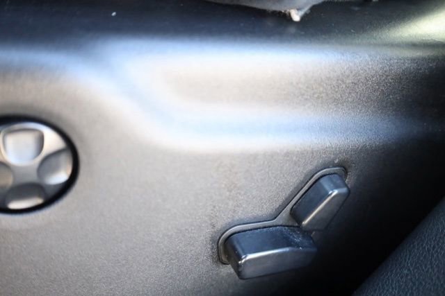 Used 2018 Jeep Grand Cherokee Limited image 16