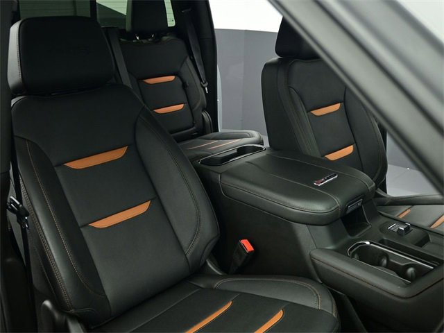 Used 2024 GMC Sierra 3500 AT4 w/ AT4 Premium Plus Package image 33