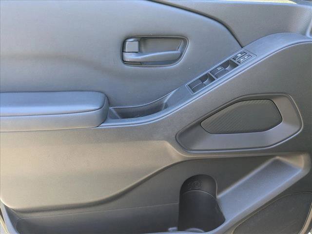 Used 2023 Nissan Frontier S w/ Technology Package image 9