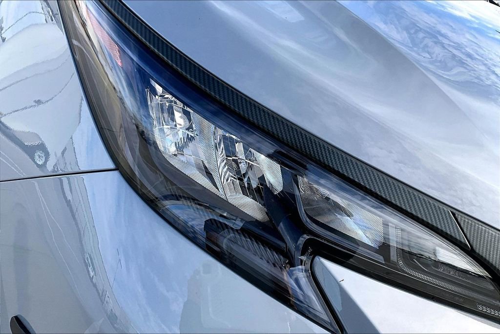 Used 2024 Toyota Sienna XLE Woodland Edition image 36