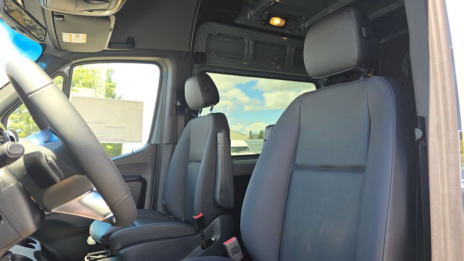 New 2026 Mercedes-Benz Sprinter 2500 image 24