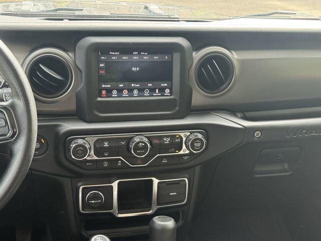 Used 2023 Jeep Wrangler Willys image 27