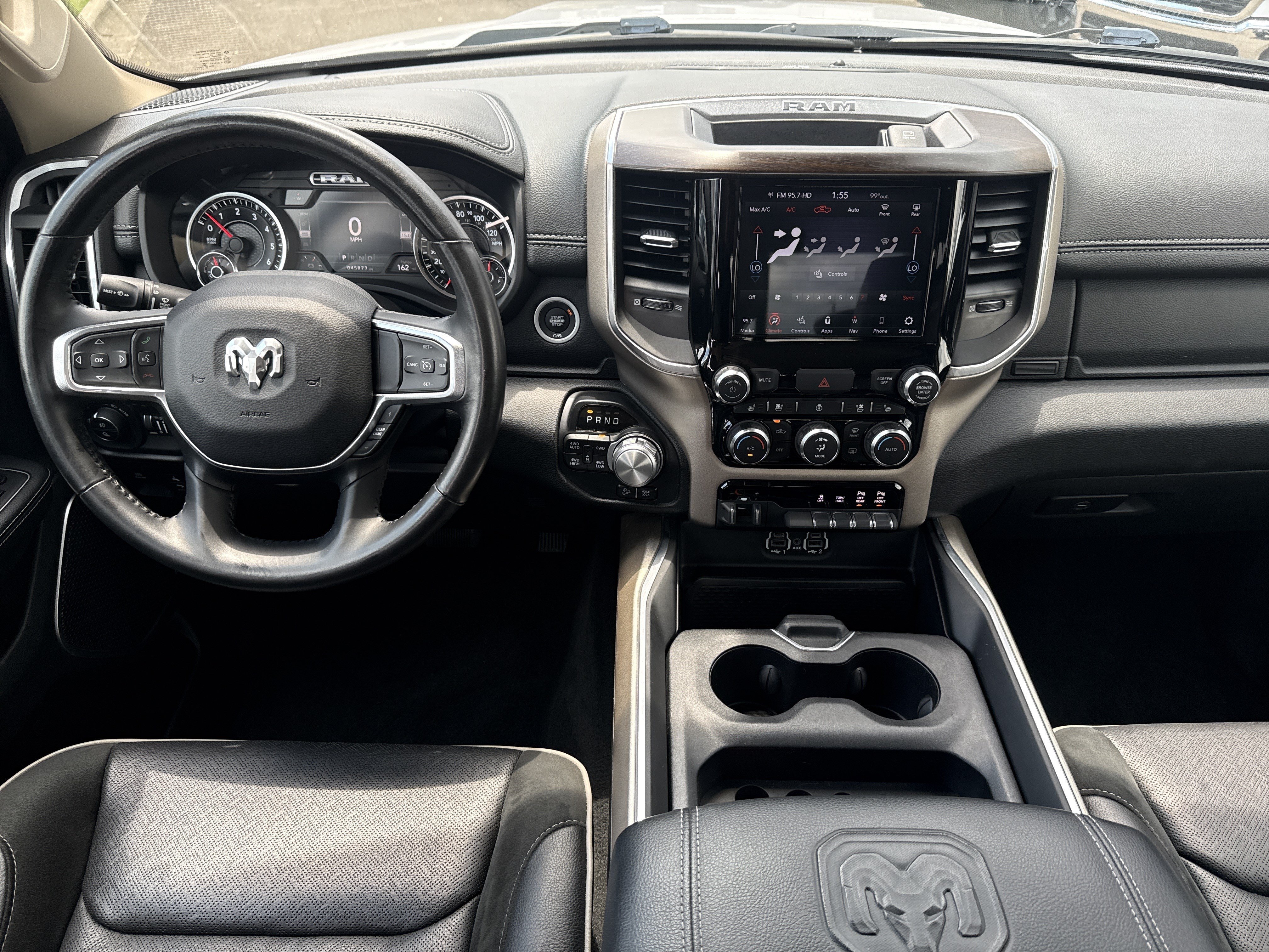 Used 2021 RAM 1500 Laramie AWD/4WD image 22