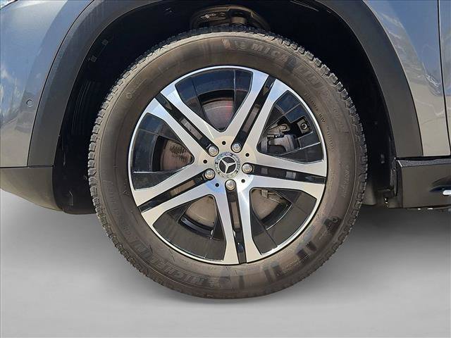 Used 2022 Mercedes-Benz GLS 450 4MATIC image 26