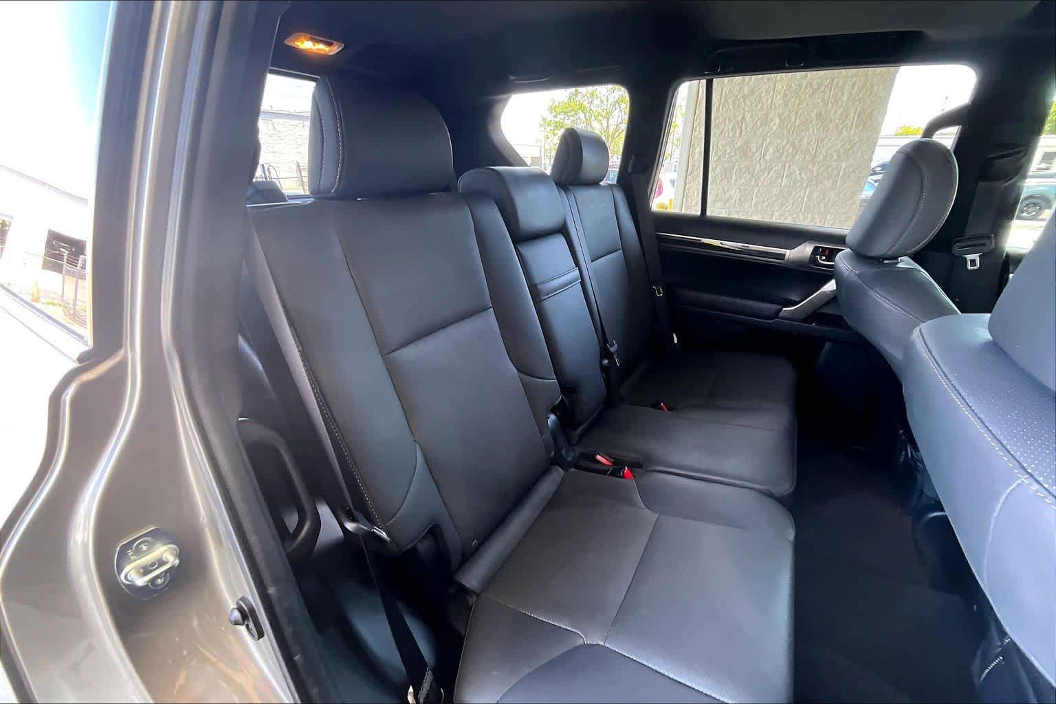 Used 2020 Lexus GX 460 Premium w/ Premium Package AWD/4WD image 20