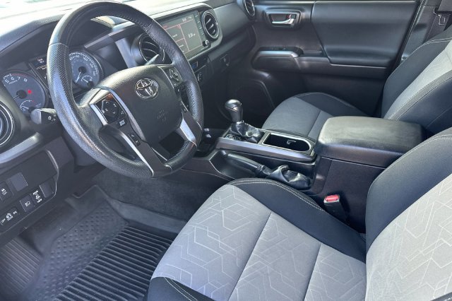 Certified 2022 Toyota Tacoma TRD Sport w/ Technology Package RWD image 12