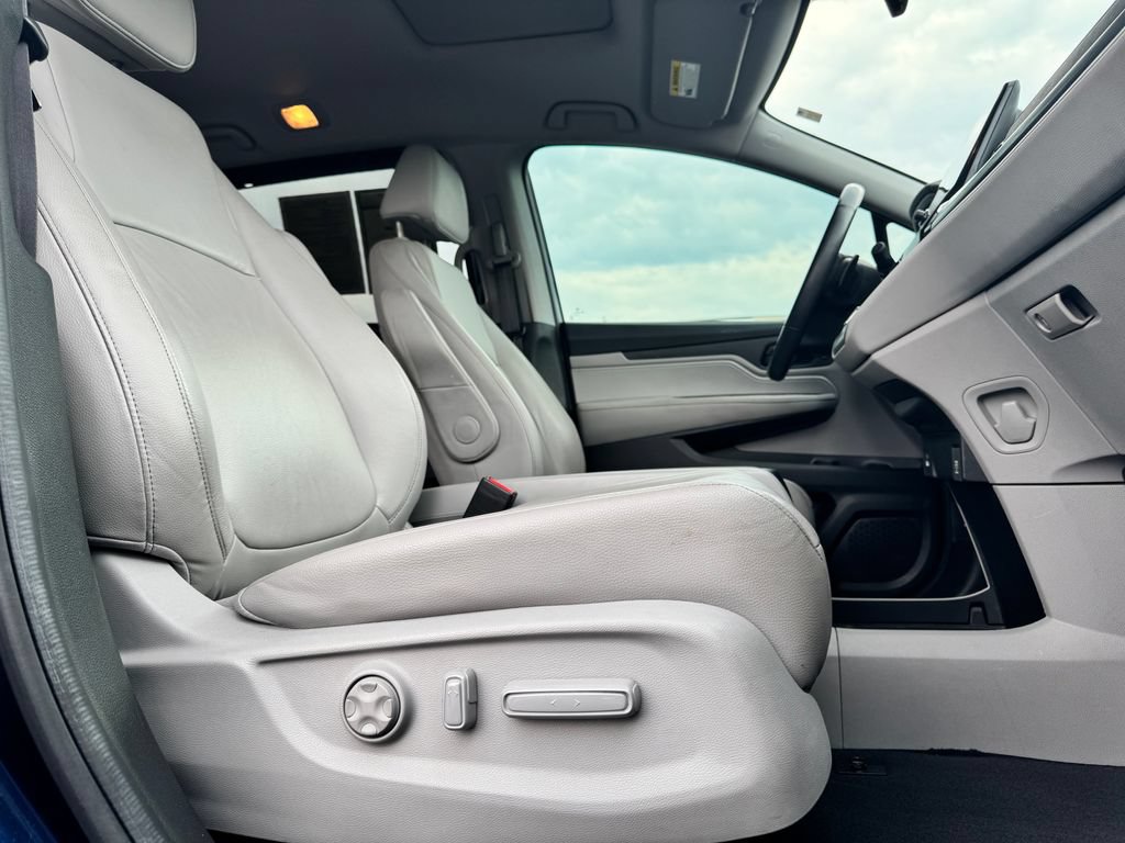 Used 2024 Honda Odyssey EX-L image 10