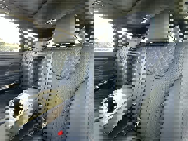 Used 2022 Hyundai Santa Fe Calligraphy image 18