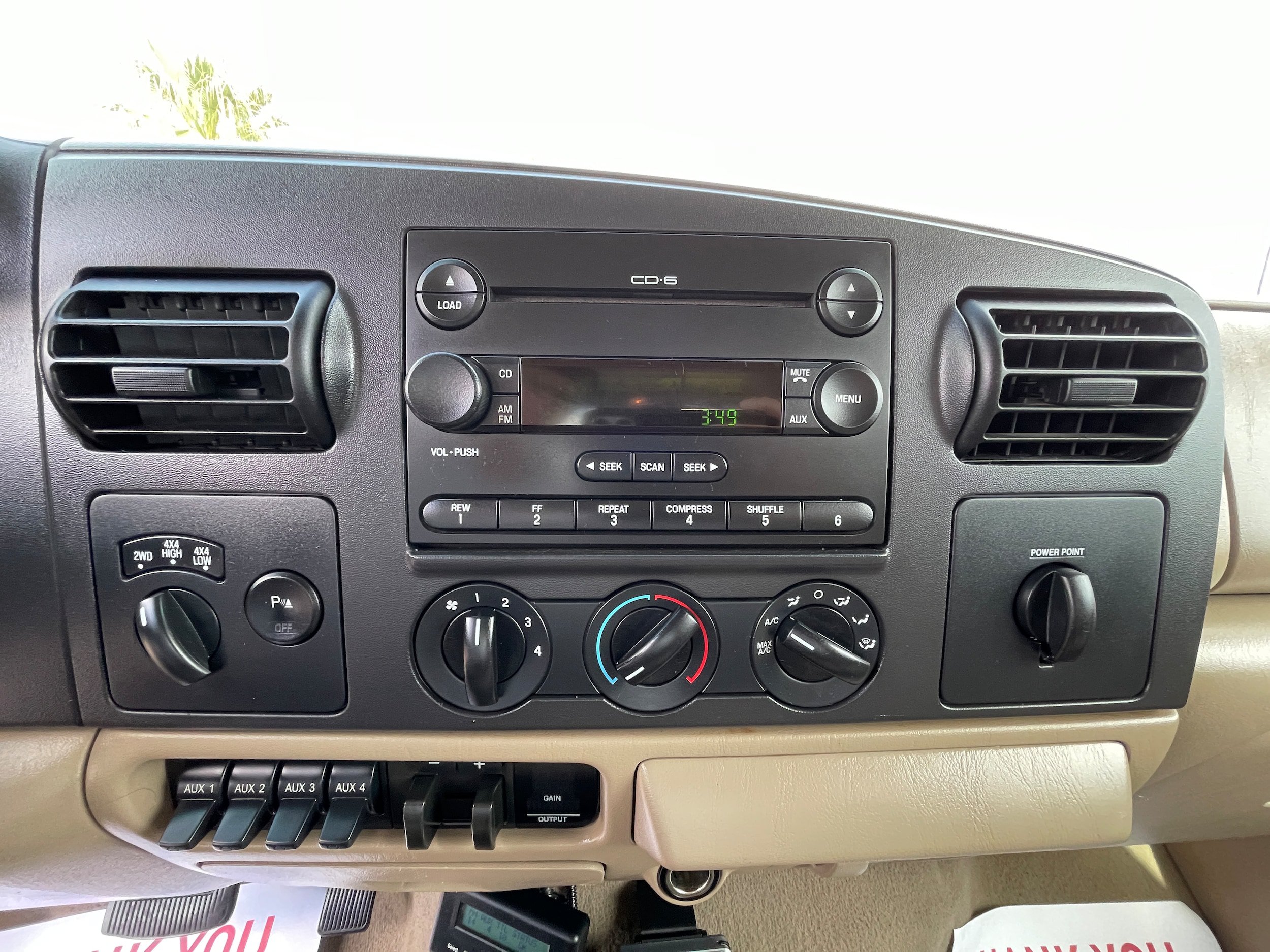 Used 2006 Ford F250 XL AWD/4WD image 16