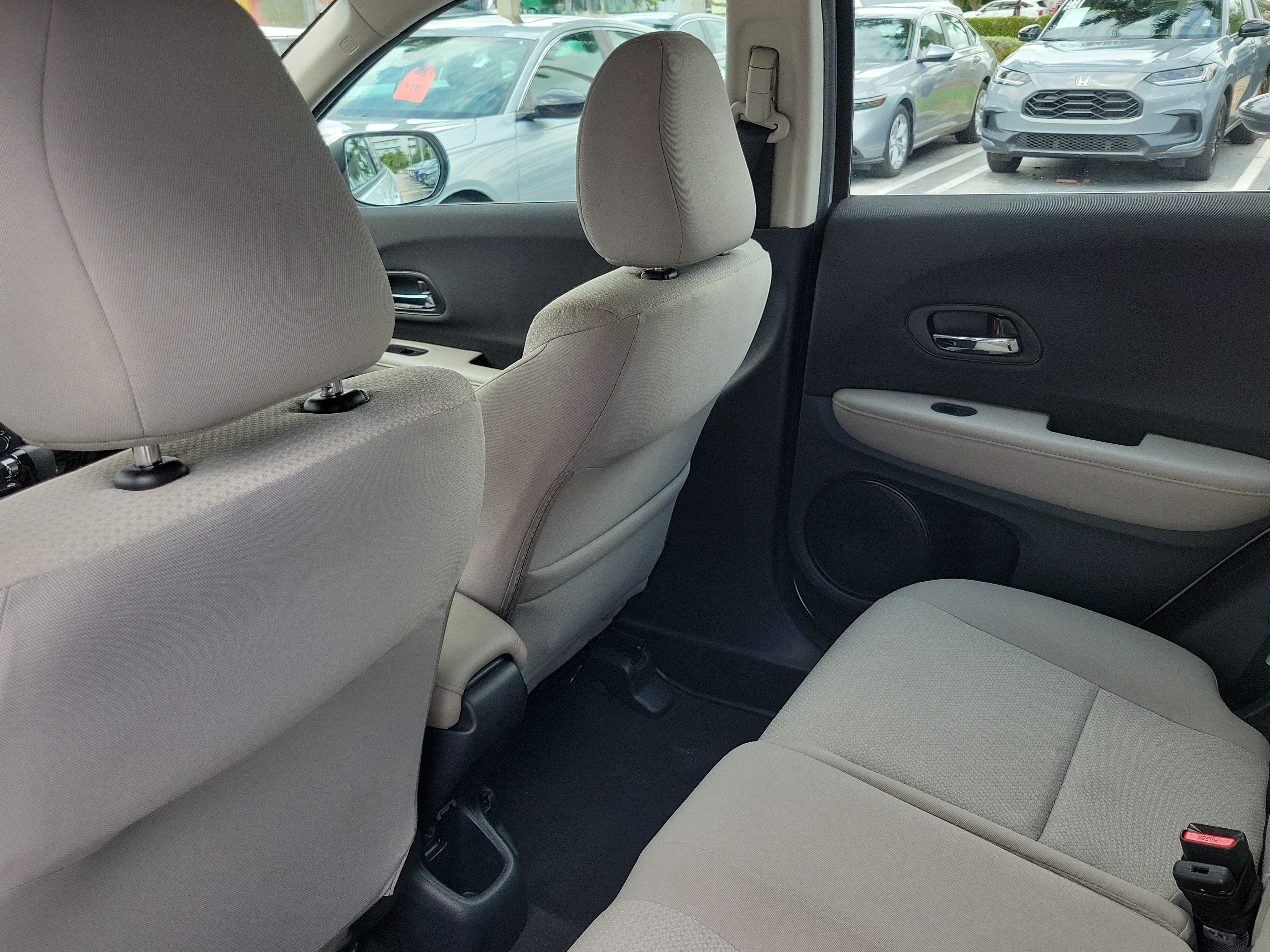 Certified 2022 Honda HR-V LX image 14