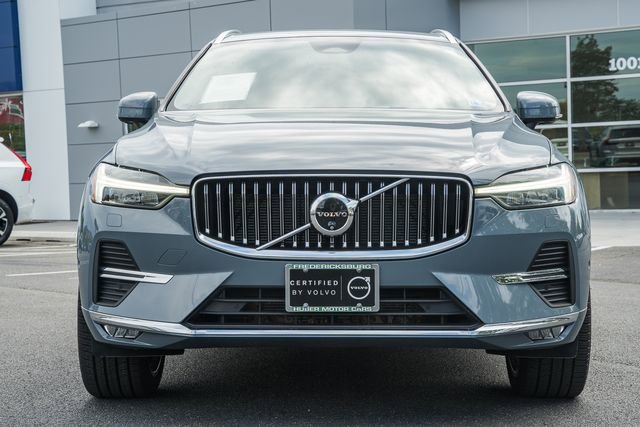 Certified 2023 Volvo XC60 B5 Ultimate w/ Climate Package AWD/4WD image 2