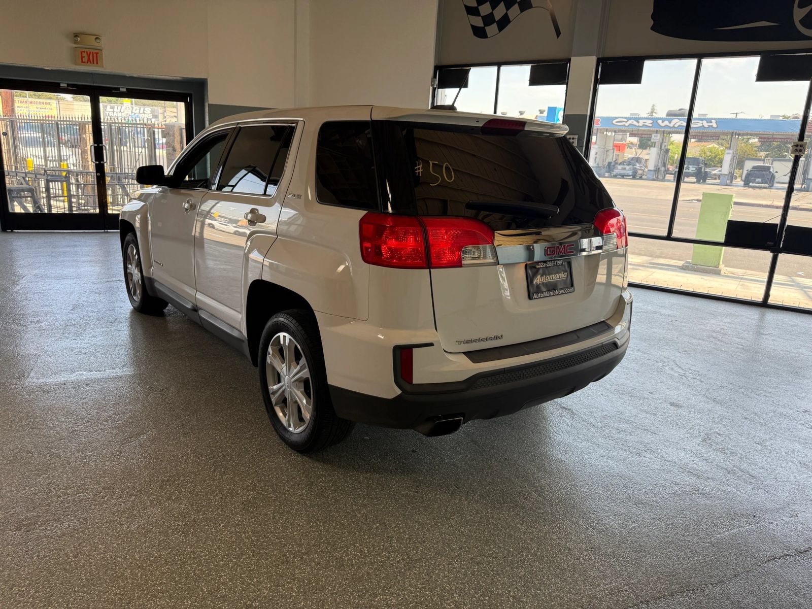 Used 2017 GMC Terrain SLE FWD image 5