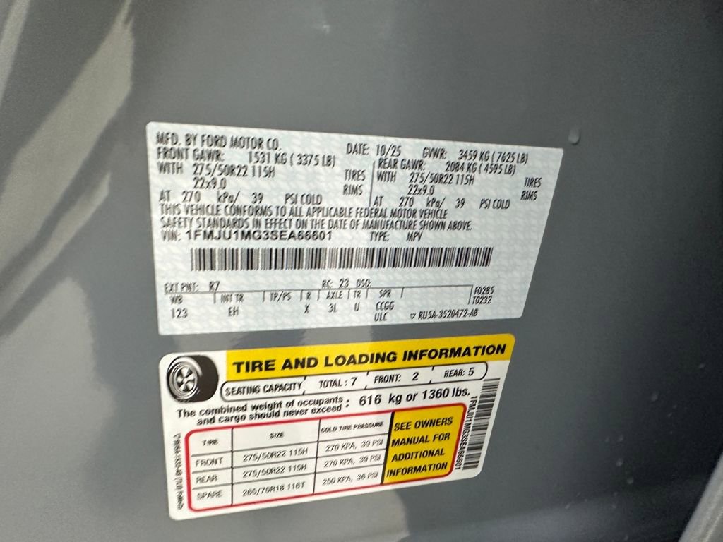 New 2025 Ford Expedition Platinum w/ Stealth Performance Package image 25