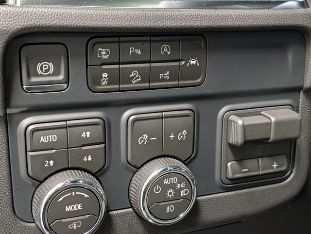 New 2026 Chevrolet Tahoe RST AWD/4WD image 21