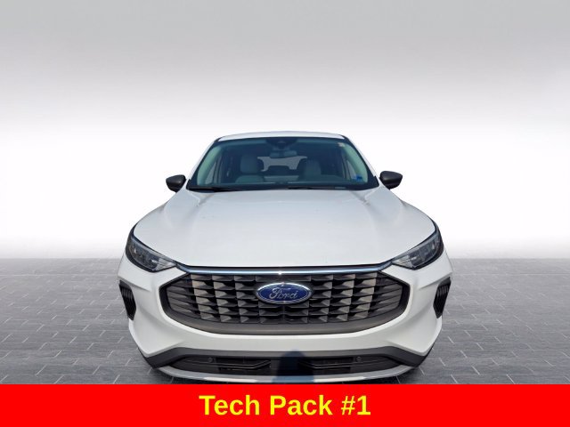 Used 2023 Ford Escape Active w/ Tech Pack #1 FWD image 2