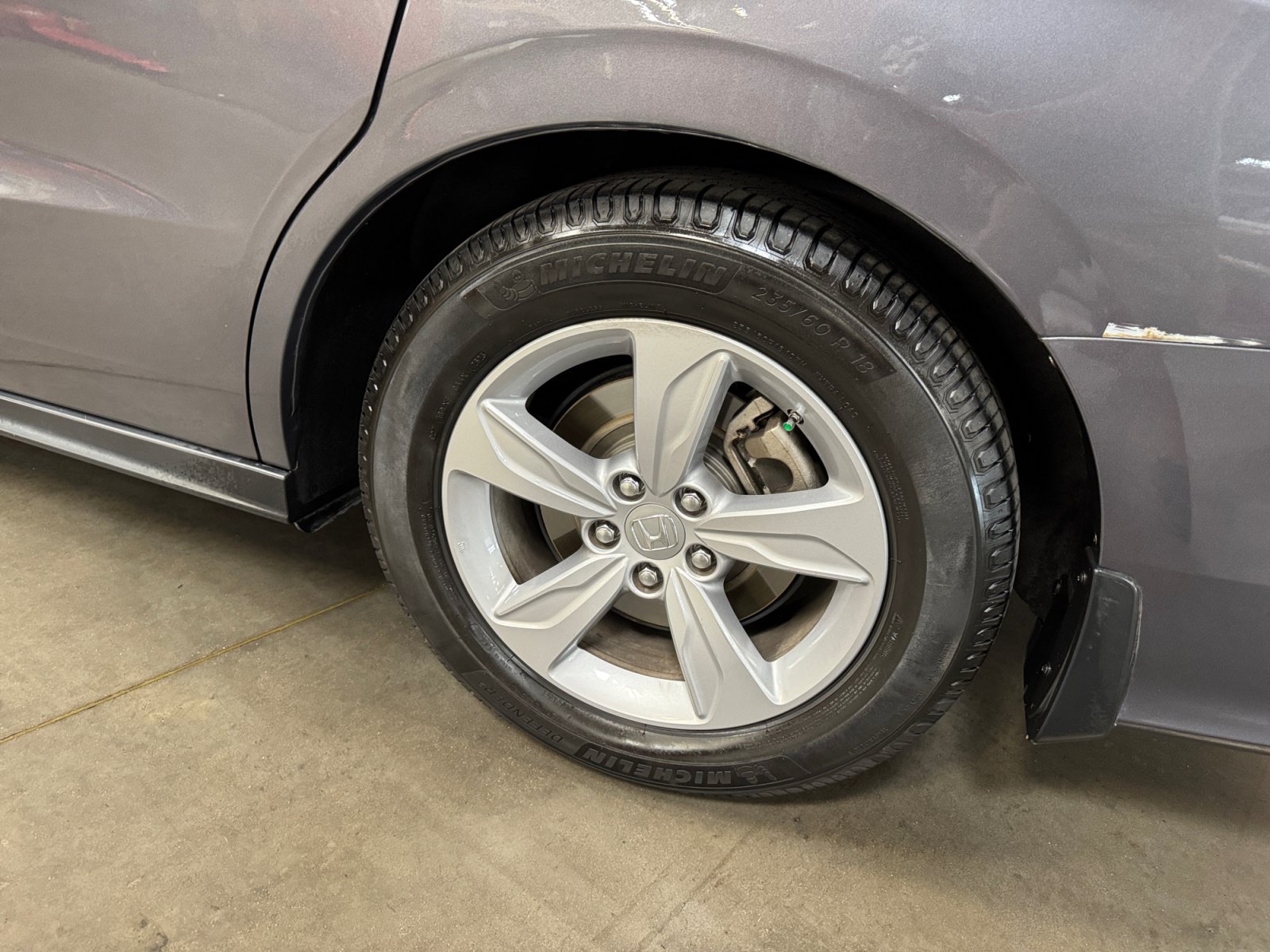 Used 2020 Honda Odyssey EX image 26