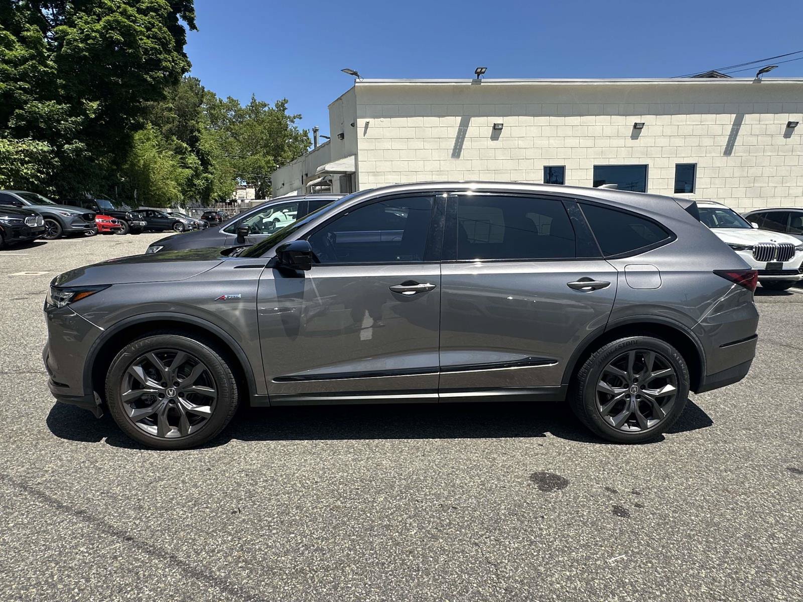 Used 2022 Acura MDX A-Spec AWD/4WD image 6
