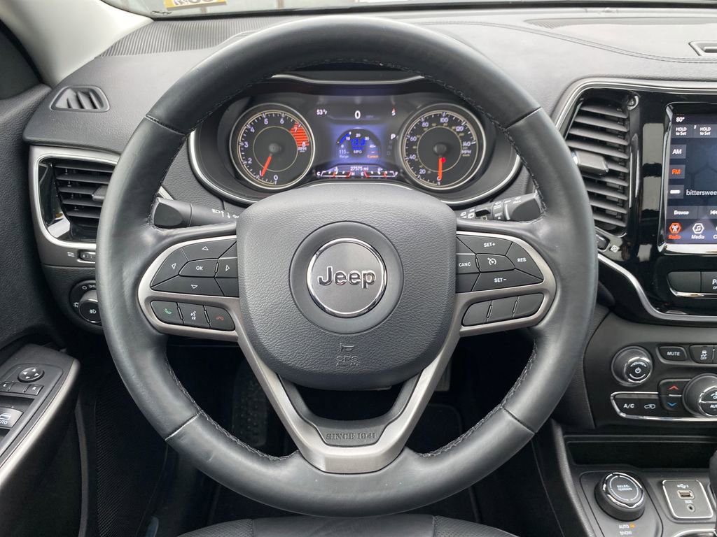 Used 2020 Jeep Cherokee Limited image 17