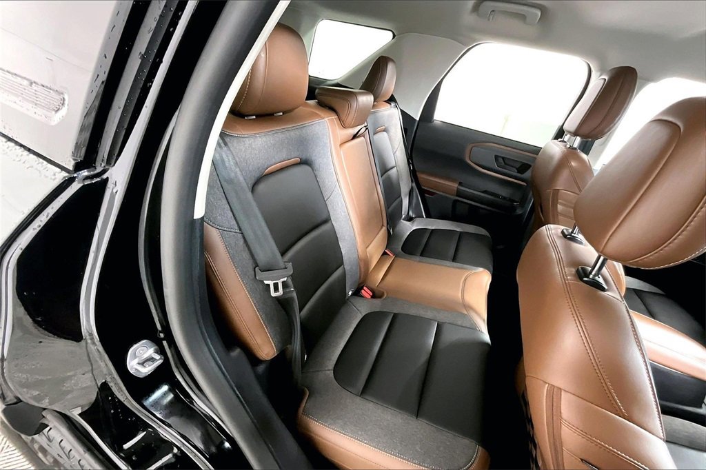 Used 2024 Ford Bronco Sport Outer Banks image 26