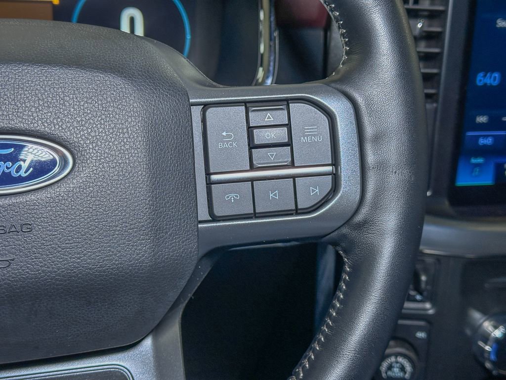 Used 2022 Ford F150 Lariat image 37