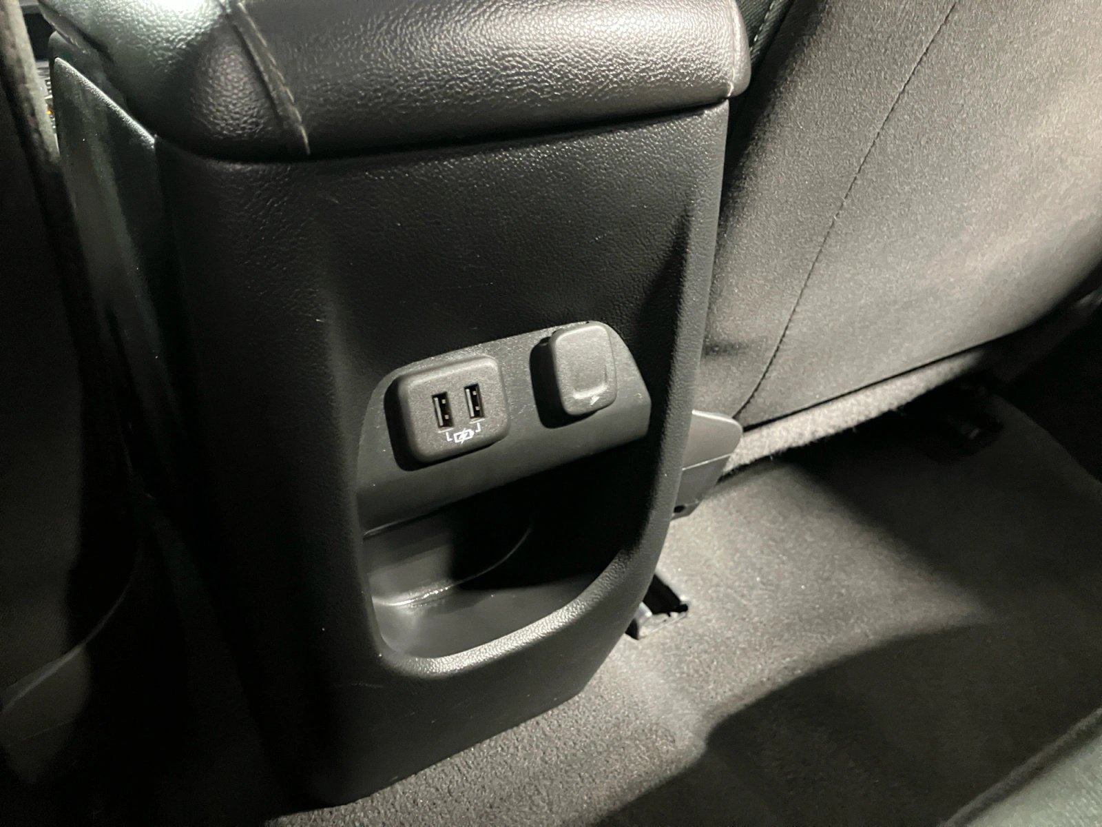 Used 2022 Chevrolet Colorado LT w/ Safety Package AWD/4WD image 21