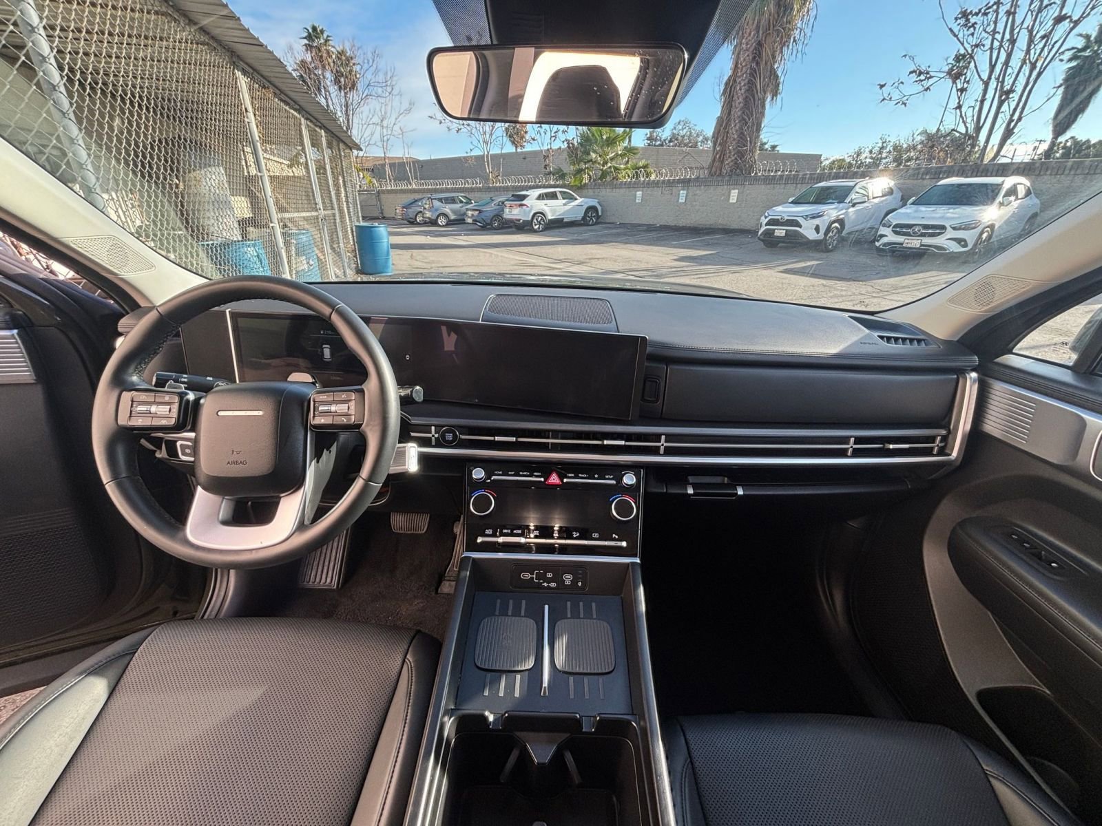 Used 2025 Hyundai Santa Fe SEL image 36