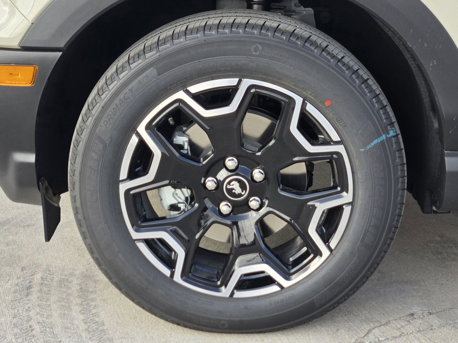 New 2025 Ford Bronco Sport Outer Banks AWD/4WD image 13