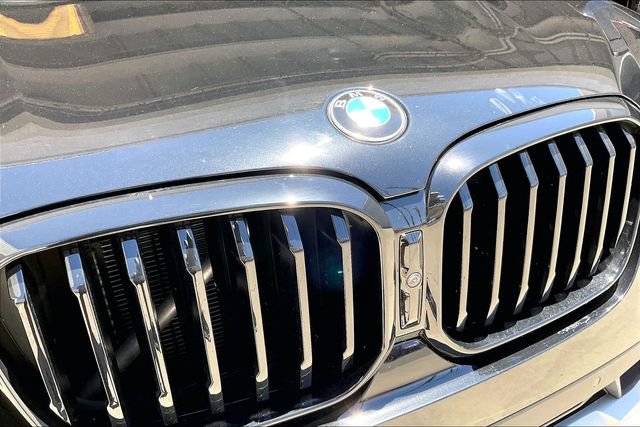 Used 2023 BMW X3 sDrive30i w/ Premium Package RWD image 30