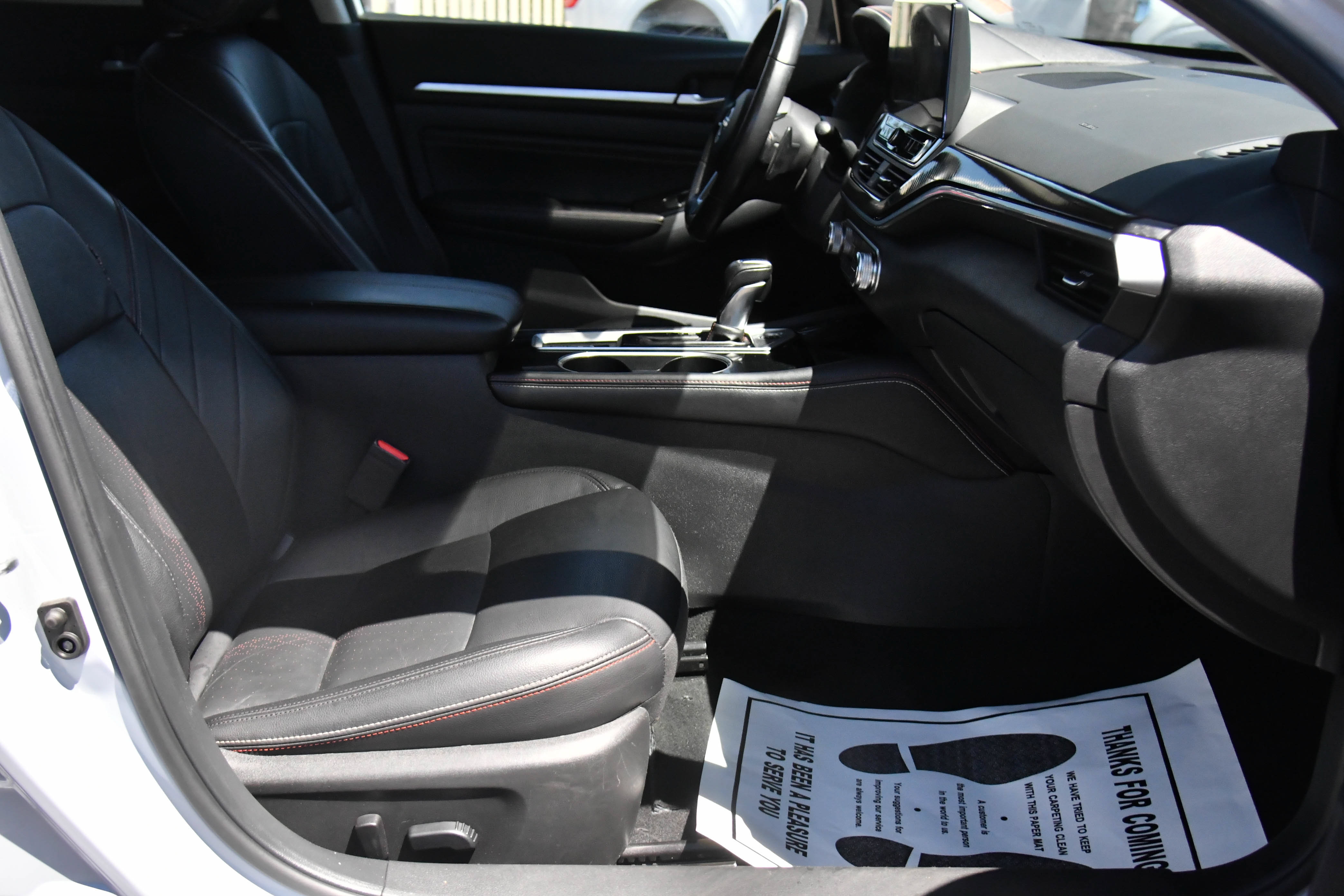 Used 2023 Nissan Altima 2.0 SR FWD image 51
