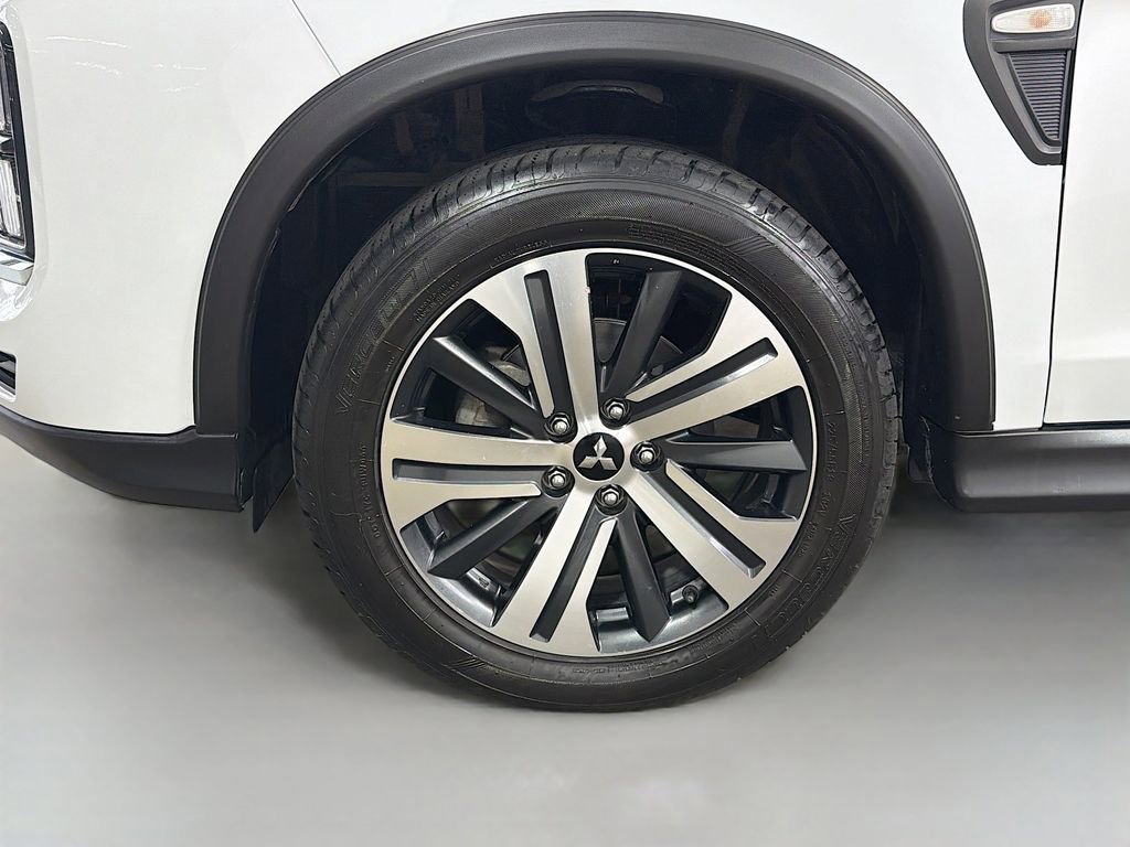 Used 2023 Mitsubishi Outlander Sport AWD image 29