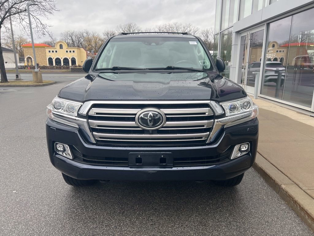 Used 2018 Toyota Land Cruiser image 56