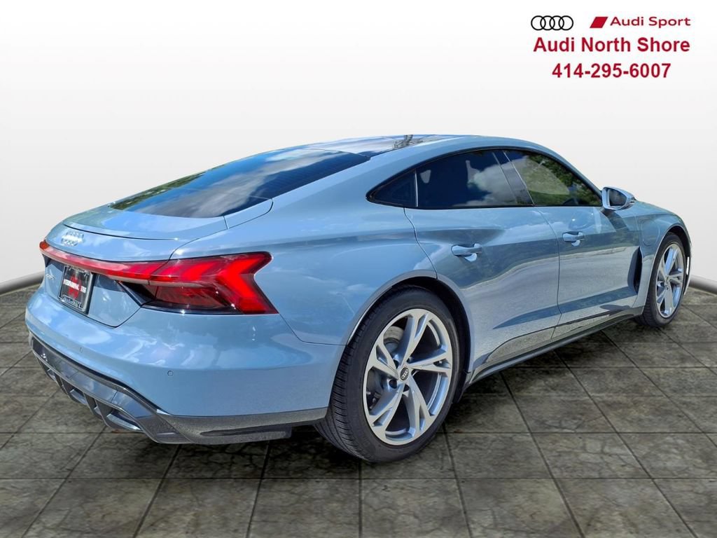 Used 2023 Audi e-tron GT Premium Plus AWD/4WD image 2