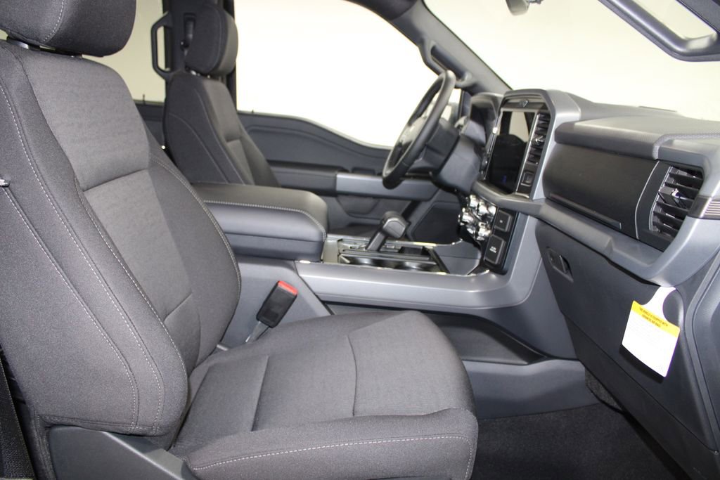 New 2026 Ford F150 XLT w/ Equipment Group 302A MID image 28