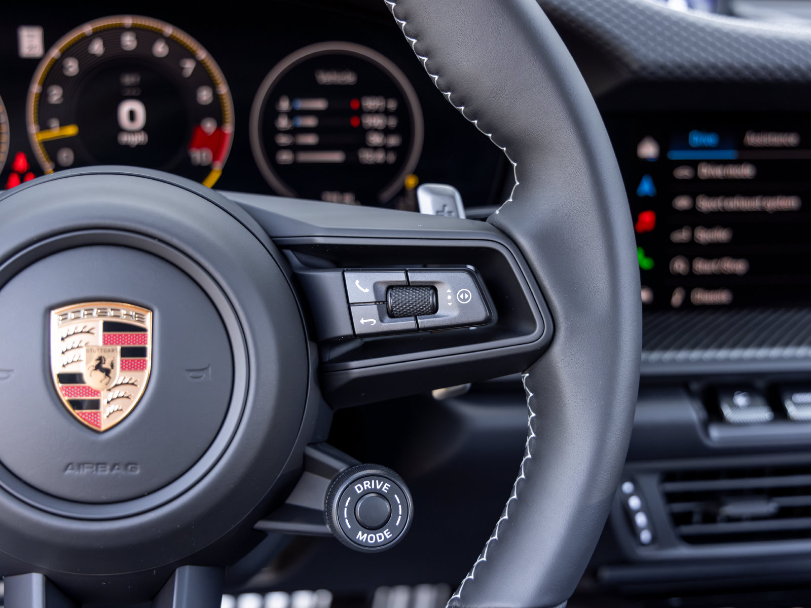 Certified 2026 Porsche 911 GT3 RWD image 40