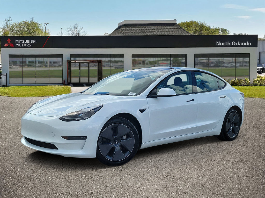 Used 2023 Tesla Model 3 Standard Range RWD image 1