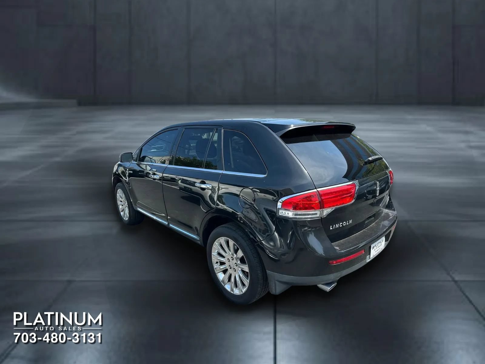 Used 2014 Lincoln MKX AWD w/ Equipment Group 102A image 8