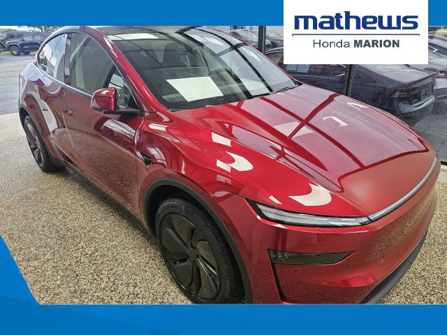 Used 2026 Tesla Model Y 2WD image 1