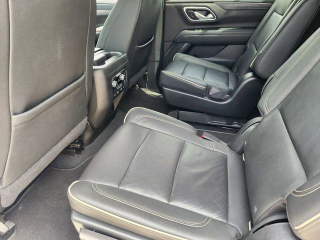 Used 2021 GMC Yukon SLT w/ SLT Premium Package image 30