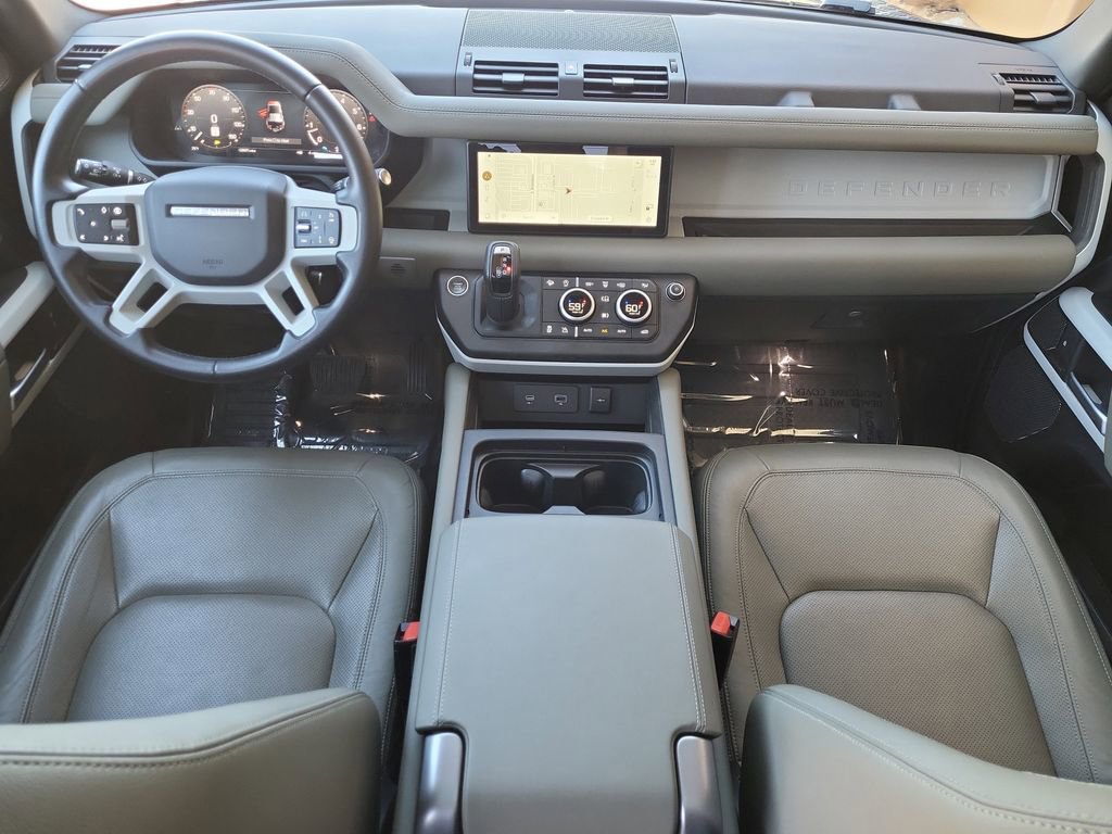 Used 2024 Land Rover Defender 110 S image 25