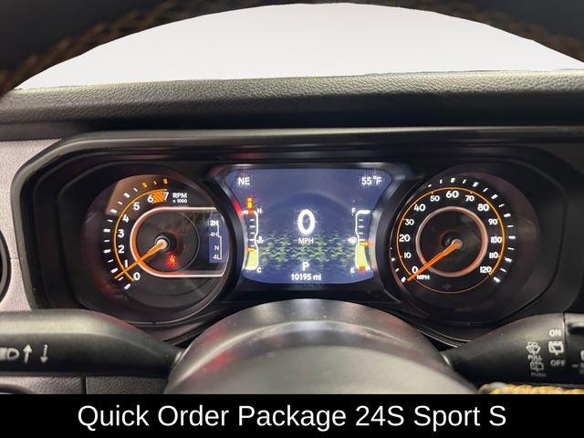 Used 2024 Jeep Wrangler Sport S image 2