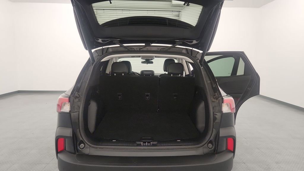 Used 2022 Ford Escape SEL image 28