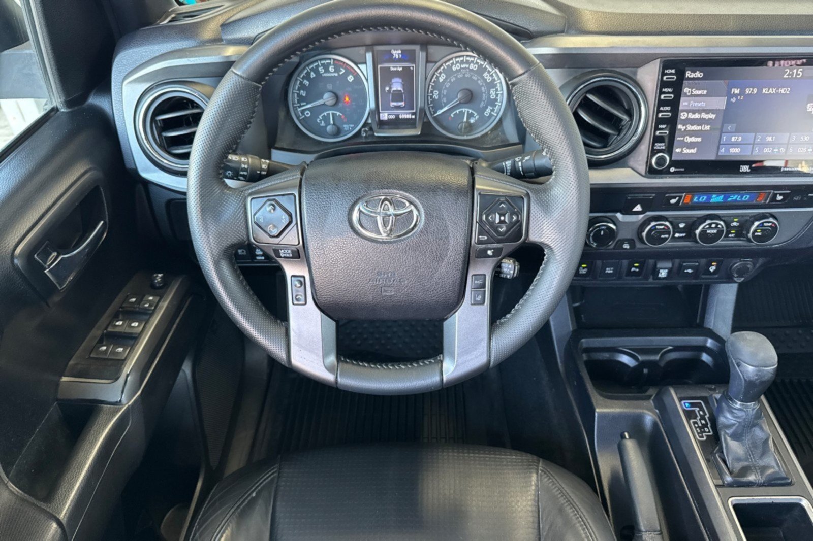 Certified 2022 Toyota Tacoma TRD Sport w/ TRD Premium Sport Package AWD/4WD image 13