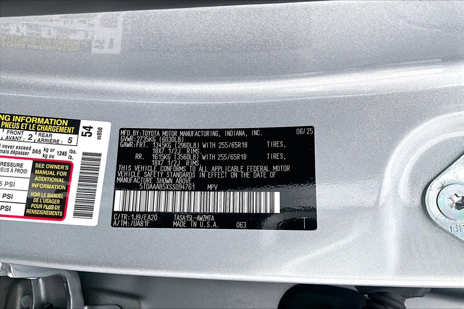 Used 2025 Toyota Grand Highlander AWD image 36