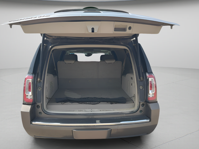 Used 2016 GMC Yukon XL Denali w/ Open Road Package AWD/4WD image 8