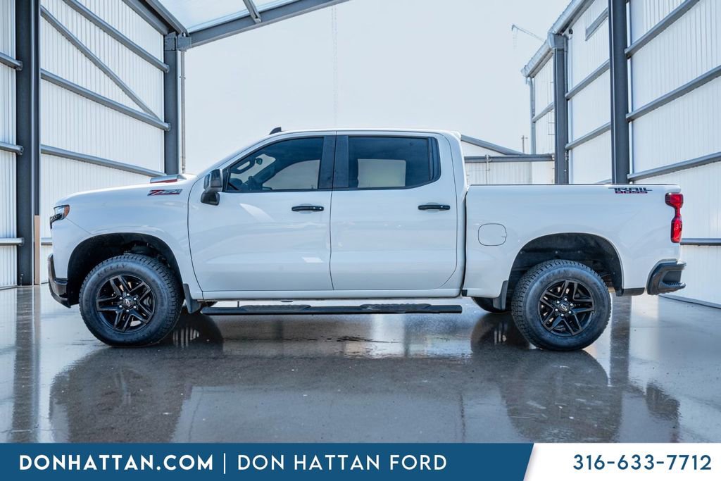 Used 2019 Chevrolet Silverado 1500 LT Trail Boss w/ Convenience Package image 2