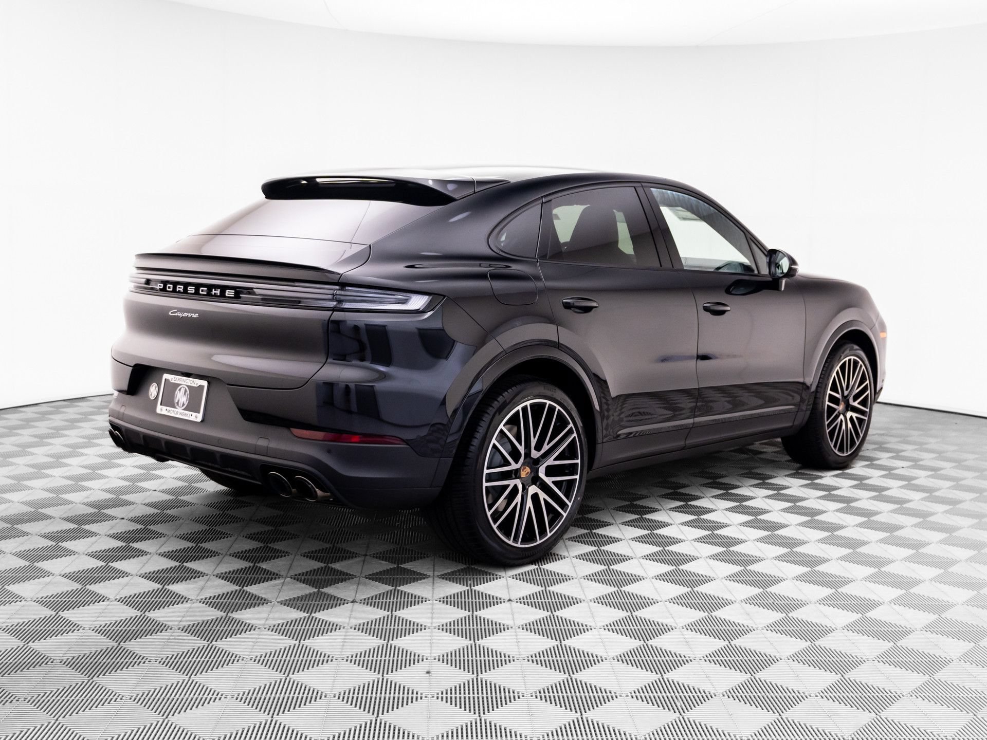 New 2026 Porsche Cayenne Coupe AWD/4WD image 8